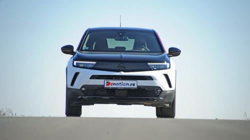 Opel_Mokka_2021_10