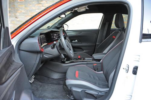Opel_Mokka_2021_22