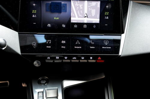 Peugeot_308_028