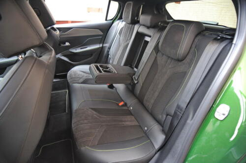 Peugeot_308_032