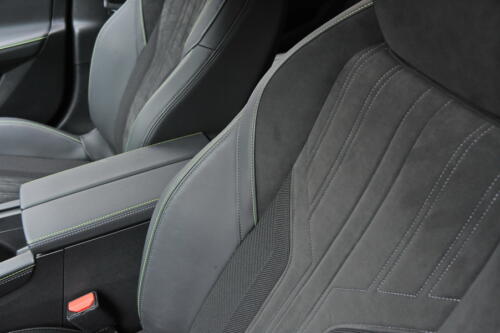 Peugeot_308_041