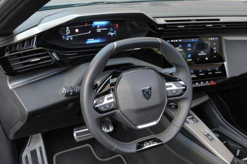 Test – Peugeot 308 Hybrid // Foto©: Dmotion.rs