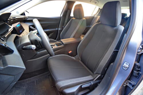 Peugeot_308_PHEV_032