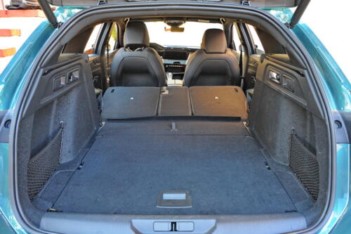 Peugeot_308_SW_038