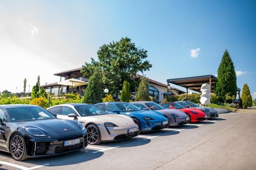 Porsche-1