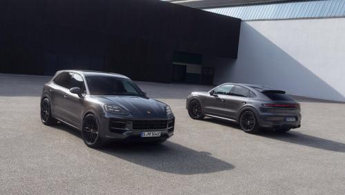 Porsche Black Edition-2