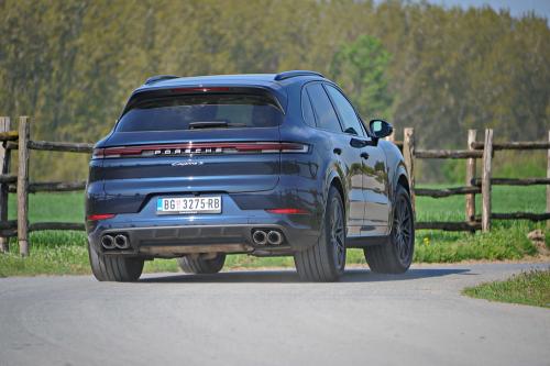 Test - Porsche Cayenne S // Foto: Dmotion.rs