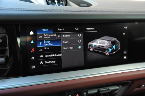 Test - Porsche Cayenne S // Foto: Dmotion.rs