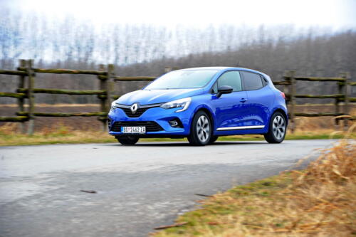 Renault_Clio_ETech_24