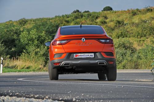 Renault_Megane_Conquest_08