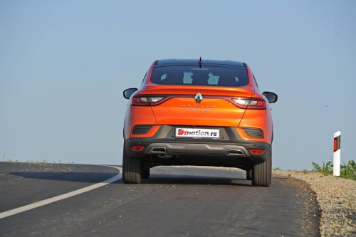 Renault_Megane_Conquest_12