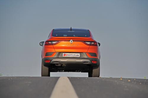 Renault_Megane_Conquest_14