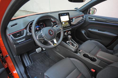 Renault_Megane_Conquest_24