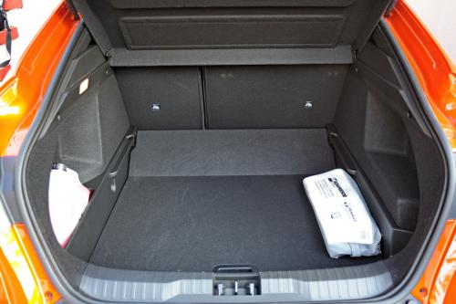 Renault_Megane_Conquest_28