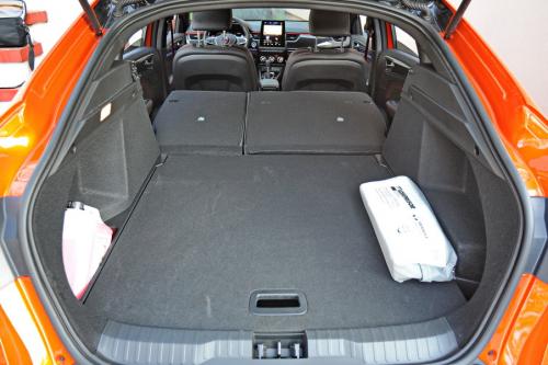 Renault_Megane_Conquest_30