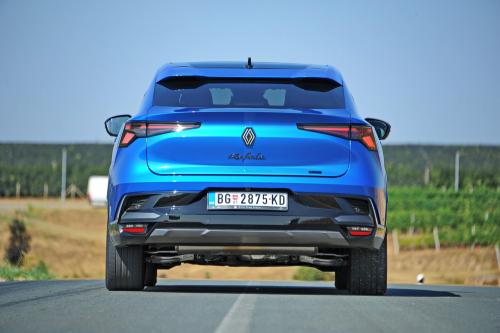 Renault_Rafale_Hybrid_001_resize