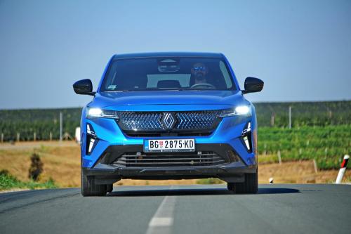 Renault_Rafale_Hybrid_005_resize