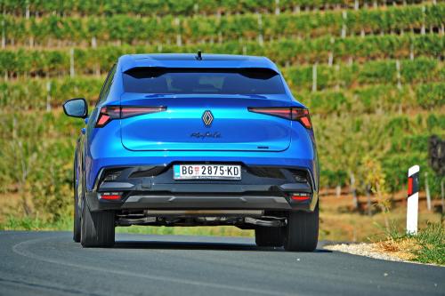 Renault_Rafale_Hybrid_016_resize