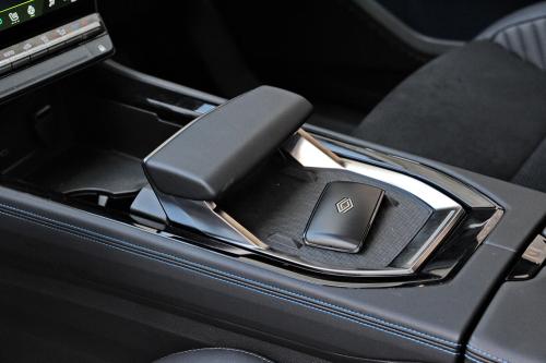 Renault_Rafale_Hybrid_024_resize