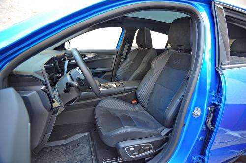 Renault_Rafale_Hybrid_035_resize