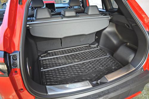 Test_Toyota_Corolla_Cross_006_resize