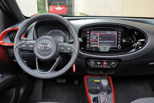 Toyota_AygoX_soft_top_029_resize