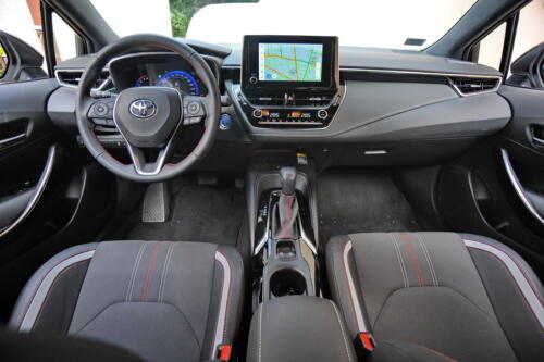 Toyota_Corolla_TS_Sport_GR_036