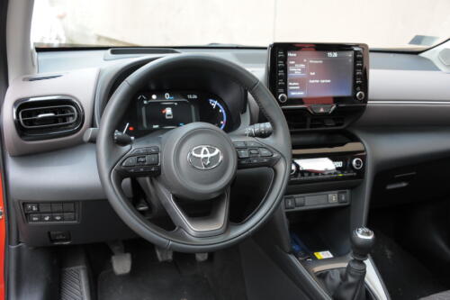 Toyota_Yaris_Cross_020