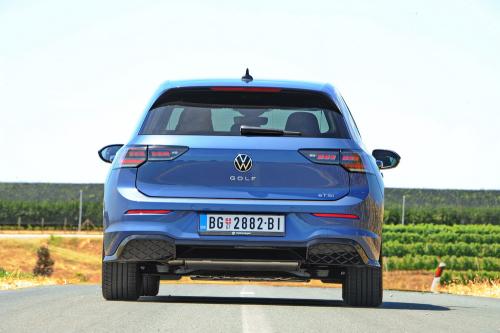 Test Volkswagen Golf 8 1.5 TSI R-Line