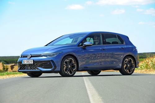 Test Volkswagen Golf 8 1.5 TSI R-Line