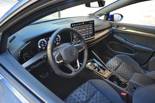 Test Volkswagen Golf 8 1.5 TSI R-Line