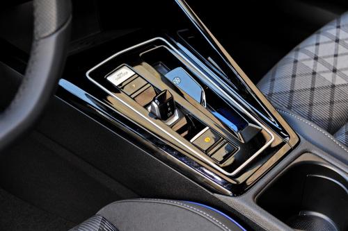 Test Volkswagen Golf 8 1.5 TSI R-Line