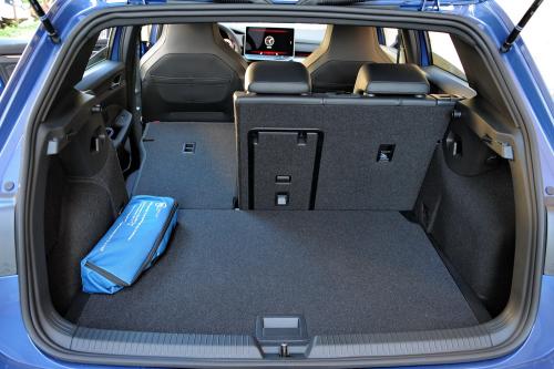 Test Volkswagen Golf 8 1.5 TSI R-Line