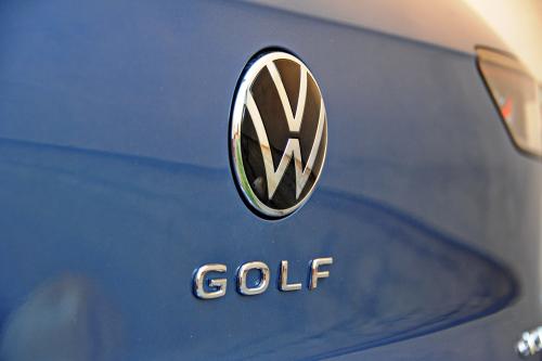 Test Volkswagen Golf 8 1.5 TSI R-Line