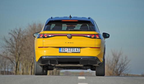 Volkswagen T-Roc 1.5 eTSI // Foto: Dmotion.rs