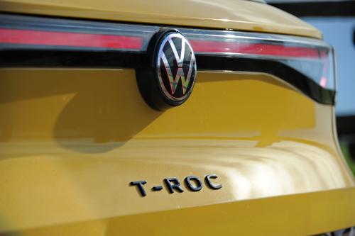 Volkswagen T-Roc 1.5 eTSI // Foto: Dmotion.rs