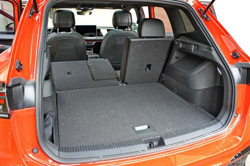 Volkswagen_Tiguan_2024_Foto_Dmotion_024_resize
