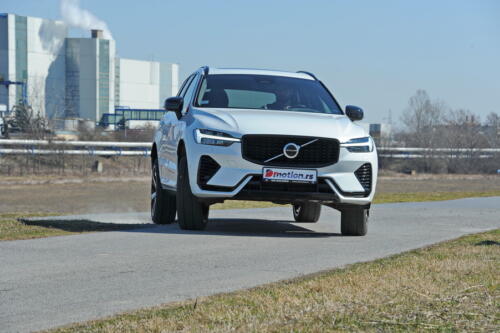 Volvo_XC60_T8_2022_013