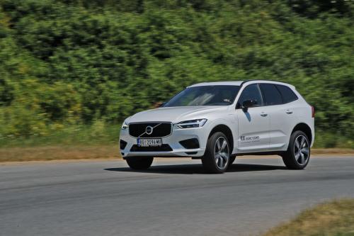 Volvo_XC60_T8_Recharge_038