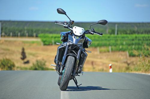 Yamaha_MT09_005_resize