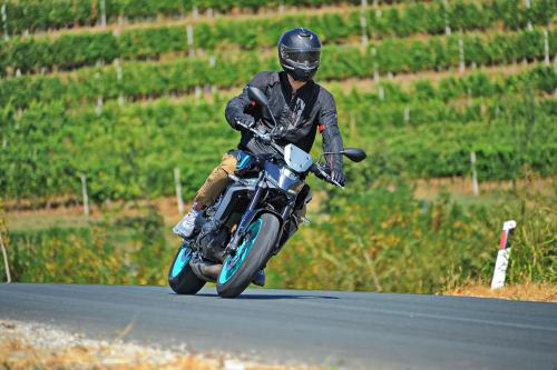 Yamaha_MT09_016_resize