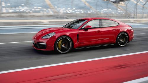 high_panamera_gts_2018_porsche_ag