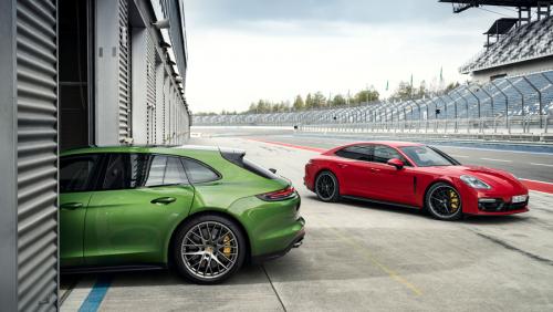 high_panamera_gts_sport_turismo_panamera_gts_2018_porsche_ag(1)